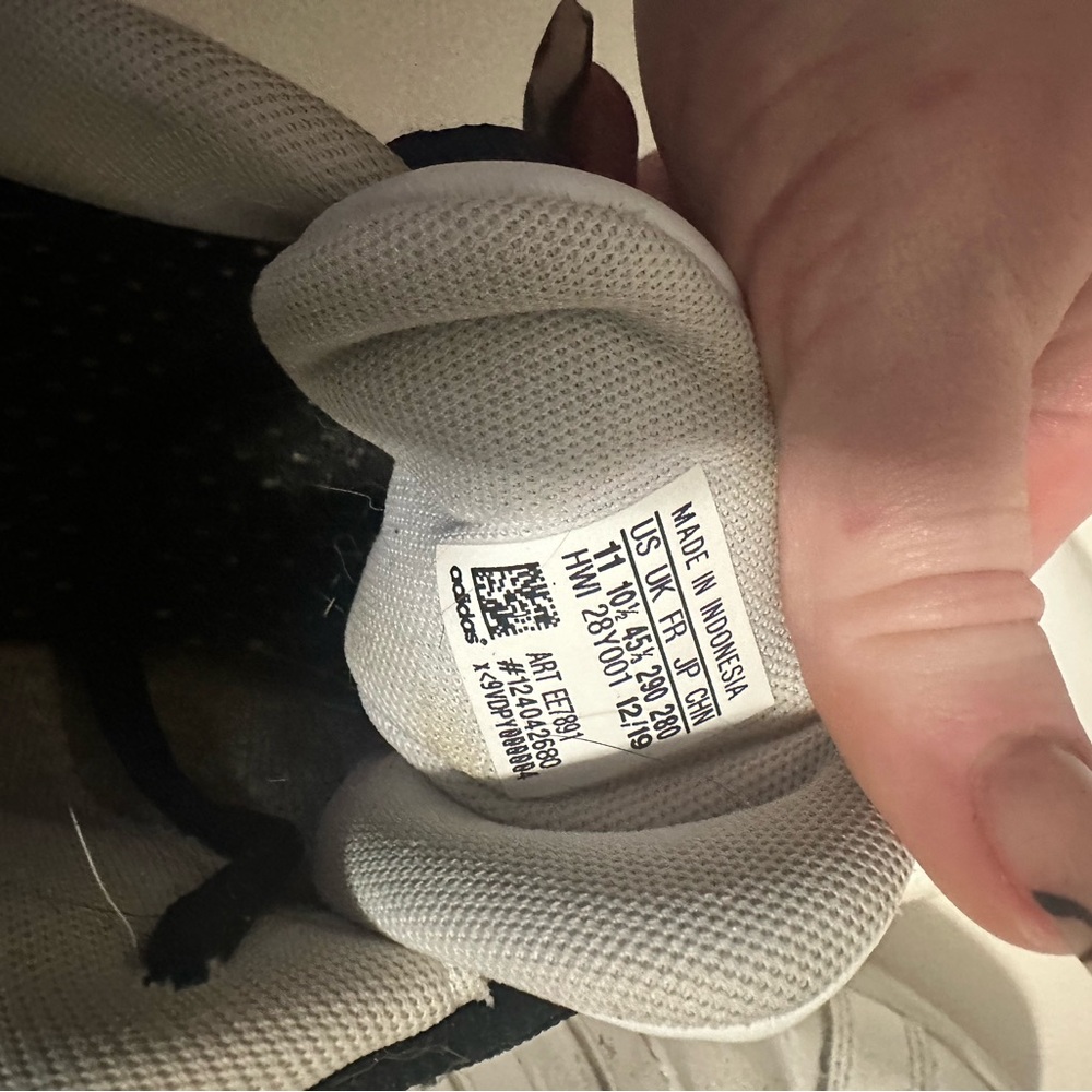 Adidas Men's White and Black Sneakers - Picture 3 of 3